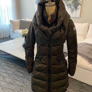 Moncler women puffer coat size 1 (IT)